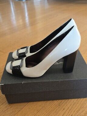 Via Spiga Pumps White Patent Leather Buckle with Black Accent